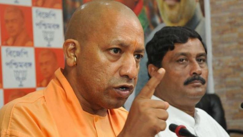 हाथरस कांड पर यूपी सरकार और हाथरस जिला प्रशासन ने सुप्रीम कोर्ट में अपना पक्ष रखा