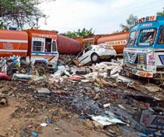 महाराष्ट्र में बारिश और बाढ़ से 47 लोगों की मौत, प्रधानमंत्री ने दोनों राज्यों के सीएम से की बात
