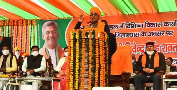 मुख्यमंत्री ने लालतप्पड़, डोईवाला में डोईवाला विधानसभा की लगभग 70 करोड़ रूपये की योजनाओं का लोकार्पण एवं शिलान्यास किया