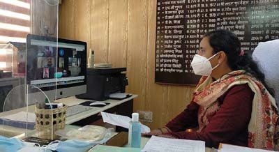 जिलाधिकारी इवा आशीष श्रीवास्तव ने अधिकारियों को दिए मानसून आने से पहले सभी तैयारियॉँ पूर्ण करने के निर्देश