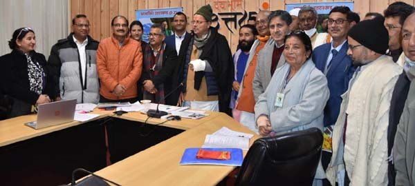 मुख्यमंत्री श्री पुष्कर सिंह धामी ने किया बोधिसत्व विचार श्रृंखला ई संवाद कार्यक्रम को सम्बोधित