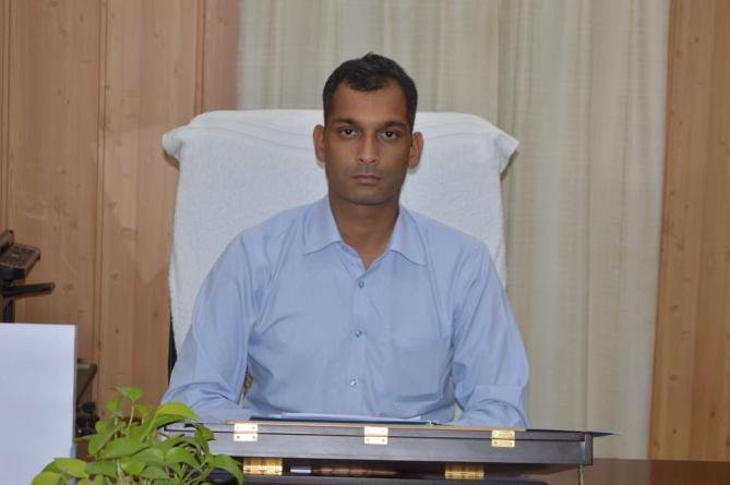 अभिषेक रुहेला ने चारधाम यात्रा व्यवस्थाओं लिए नामित नोडल अधिकारियों एवं सेक्टर मजिस्ट्रेट के साथ बैठक कर यात्रा व्यवस्थाओं की समीक्षा की