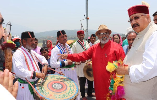 ग्रामीण क्षेत्रों में खेल प्रतिभा को निखारने के साथ-साथ युवा खिलाडियों को आगे बढने को प्रोत्साहित कर रही सरकार : सतपाल महाराज