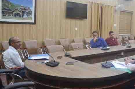 अपर जिलाधिकारी प्रशासन डाॅ. एस.के बरनवाल की अध्यक्षता में एनएचएआई/एनएच से संबंधित भूमि अर्जन प्रकरणों के संबंध में समीक्षा बैठक की गई आयोजित