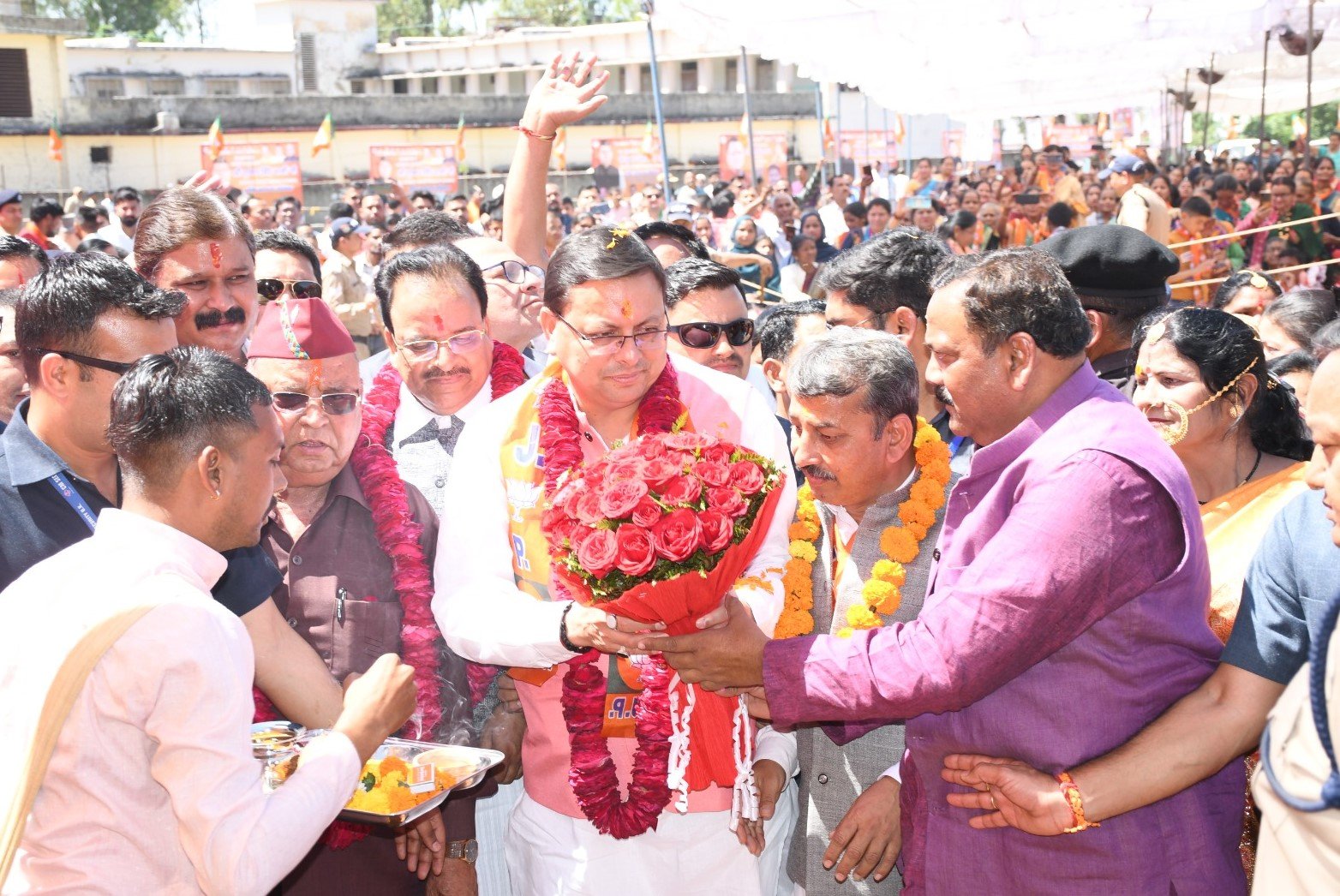 मुख्यमंत्री धामी ने विधानसभा कालाढूँगी के लिए 5 करोड़ 57 लाख रूपये की 02 योजनाओं का लोकार्पण और 89 करोड़ 52 लाख रूपये की 34 योजनाओं का किया शिलान्यास