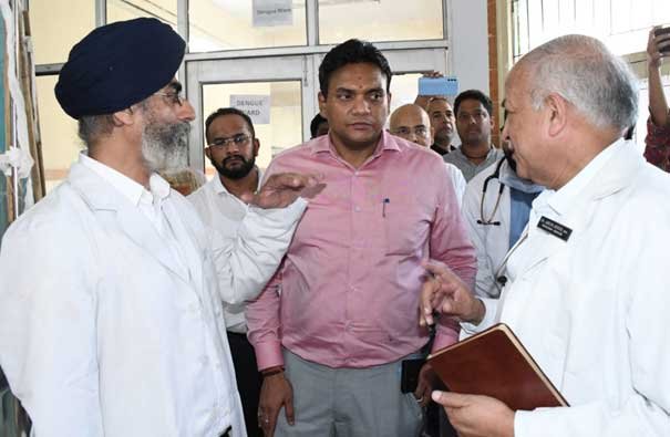 on the slow pace of investigation of dengue patients. Dr. R Rajesh Kumar expressed strong displeasure, reprimanded the officials