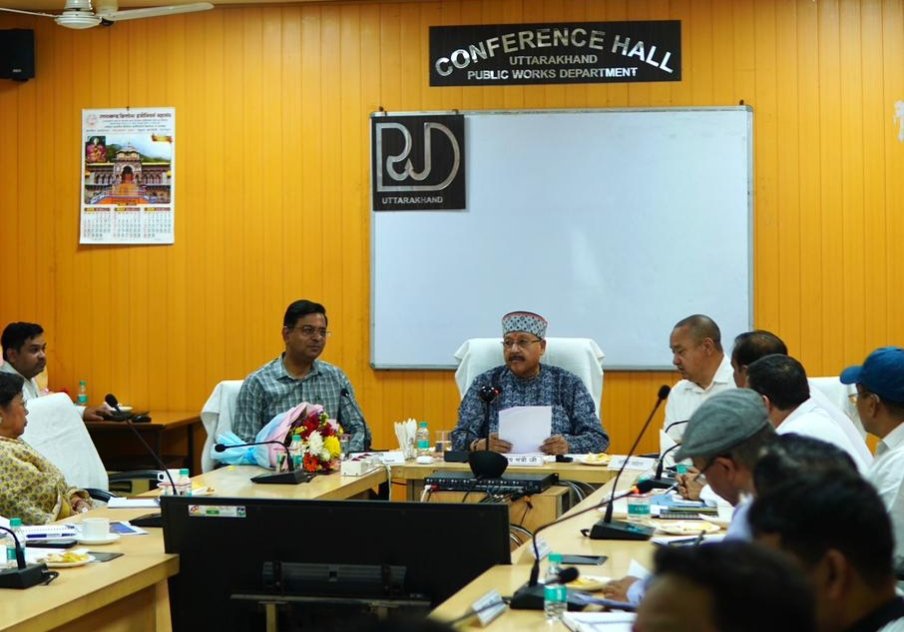 चारधाम व्यवस्थाओं को लेकर महाराज ने कसे पेंच, यात्रा के दौरान किसी प्रकार की लापरवाही बर्दाश्त नहीं होगी